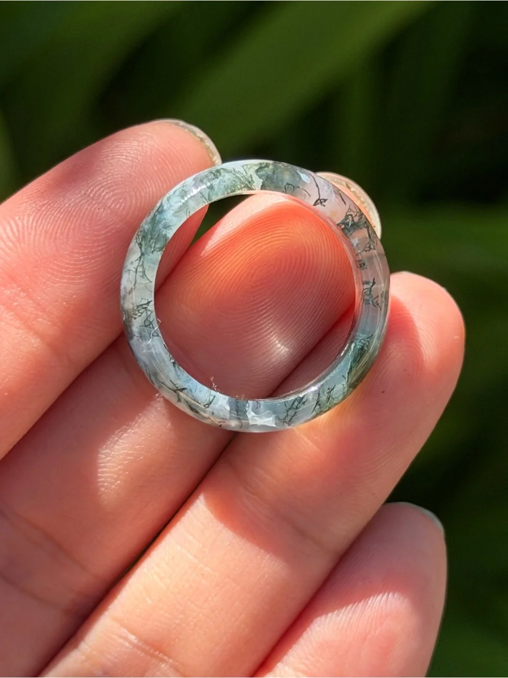 Size 8.5 Translucent Natural Moss Agate Ring 1657